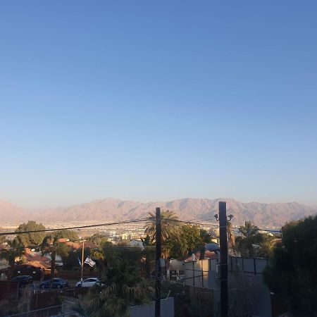 המקום הנפלא של אתי ולילך Apartment Eilat Exterior foto